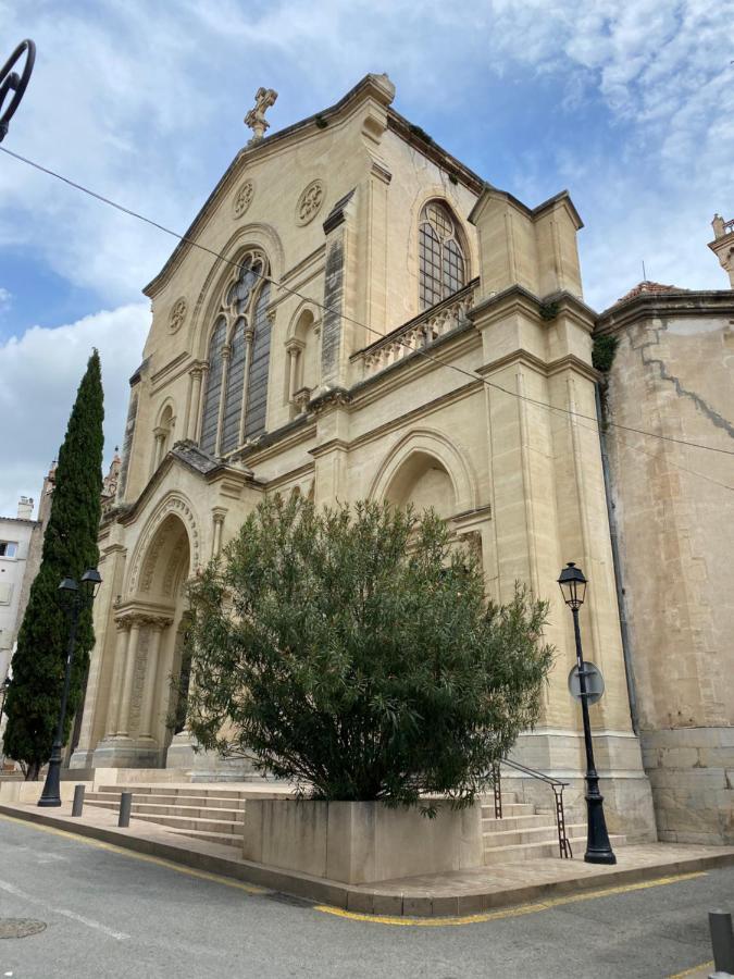 Appartement 50m2 centre marché wifi tribunal Draguignan Exterior foto